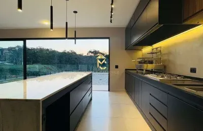 Casa em condomínio fechado com 4 quartos para alugar na Rua Doutor Carlos Nogueira Barbosa, 197, Chácara São Félix, Taubaté