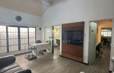 Ponto comercial com 8 salas à venda na Rua Guaianázes, 180, Jardim Maria Augusta, Taubaté