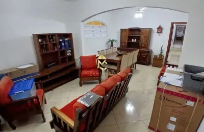 Casa com ótima localização comercial para venda ou locação