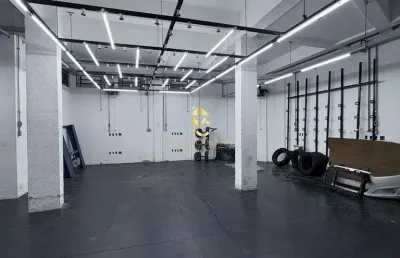 Ponto comercial com 1 sala para alugar na Avenida Cinderela, 2260, Jardim Gurilândia, Taubaté