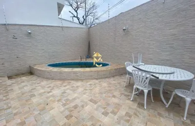 Sobrado com piscina no bairro campos elíseos disponível para locação em taubaté.