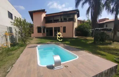 Excelente casa de alto padrão para locação em pindamonhangaba