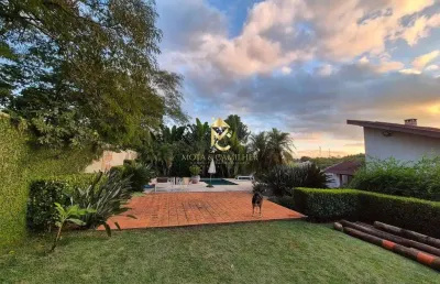 Casa com piscina e varanda gourmet com estilo chácara para locação em taubaté.