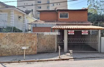 Excelente sobrado localizado próximo ao colégio porto seguro 275,0m² 4 quartos, 1 suíte, 4  gar.