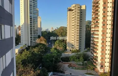 Morumbi, rua da escola graded americana, rua arborizada segurança 24 horas