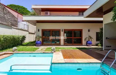 Jardim guedala 480,0m² área construída,  562,0m² área de terreno, 4 suítes , 6 gar. quintal, piscina