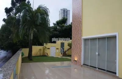 Morumbi -  jardim londrina. 388,49m²ac, 388,05m² área de terreno - 4 suítes - 6 garagem