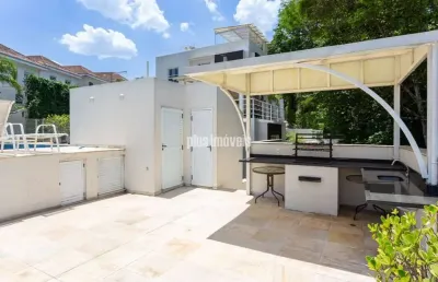 Casa em condomínio  com 3 suítes 4 gar - churrasqueria ,piscina, jardim