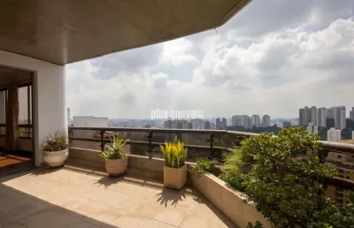 Morumbi próximo a escola graduada 424,0m²au 4 suítes  4 gar