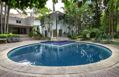 Real parque 1.100,0m² área construída - 2.000,0m² áre de terreno 5 suítes - 6 garagem, piscina