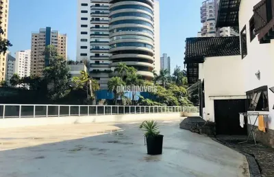 Prédio para alugar na Rua Ascencional, 20, Panamby, São Paulo