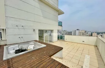 Cobertura assobradada c/ 227m² de 3 suítes e 3 vagas