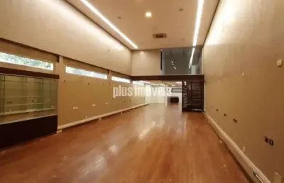 Casa comercial para alugar na Rua Adolfo Tabacow, 173, Itaim Bibi, São Paulo