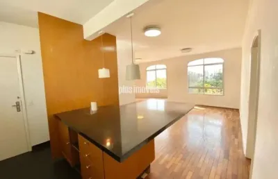 Apartamento ótimo local, 3 dormtórios, 1 suite, 1 vaga coberta.