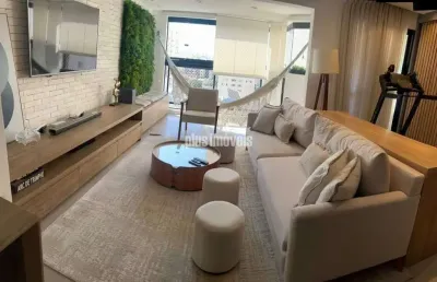 Excelente apartamento, totalmente reformado,3 dormts, st, 2vgs