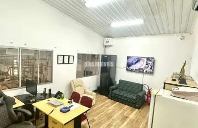 Barracão / Galpão / Depósito com 3 salas à venda na Rua Camacam, 587, Vila Anastácio, São Paulo