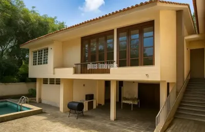 Casa terrea no jardim guedala com 6 vagas de garagem, piscina .