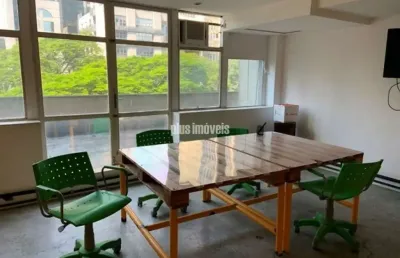 Conjunto comercial na av. brig. faria lima  com 448m²au