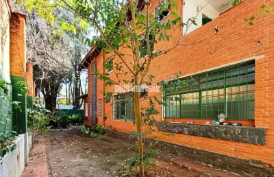 Casa comercial para alugar na Avenida Vereador José Diniz, 1412, Alto da Boa Vista, São Paulo
