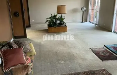 Apartamento cobertura penthause 325 m2 ,4 dormitórios sendo 1 suite, 2 vagas de garagem