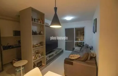 Imóvel aconchegante à venda com 2 quartos, sendo 1 suíte,