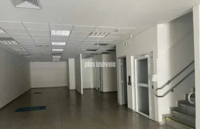 Loja 455 m²  paraíso  , estacionamento 4 vagas ,  rua de grande movimento