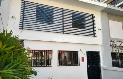 Casa comercial com 6 salas para alugar na Avenida Adolfo Pinheiro, 1289, Santo Amaro, São Paulo