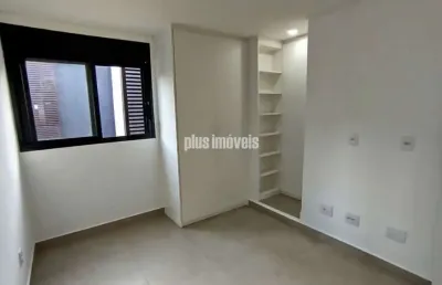 Casa em condomínio fechado com 2 quartos para alugar na Rua Tonelero, 1206, Vila Ipojuca, São Paulo