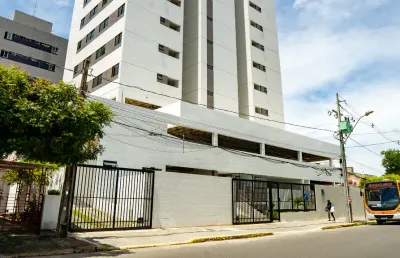 Apartamento em olinda com vista mar 2 quartos e suíte