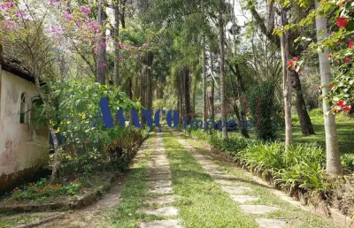 Lindo sítio com acesso fácil asfaltado -  venda com porteira fechada