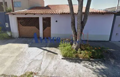 Jardim do lago - casa térrea com edícula em ótima localização