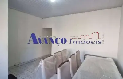 Casa térrea em ótima localização na rua pirapora em jundiaí