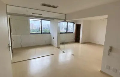 Sala comercial com 3 salas para alugar na Rua Apucarana, 000, Tatuapé, São Paulo