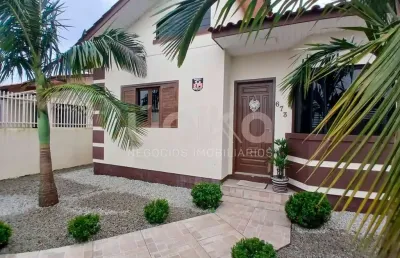 Casa com 2 quartos à venda na rua josé francisco neves, 673, nova divinéia, araranguá por r$ 450.000