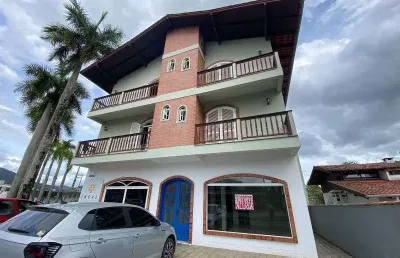 Apartamento com 2 quartos para alugar na Timbó, 1000, Centro, Timbó