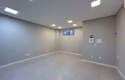 Sala comercial para alugar na Rua Bolivia, Imigrantes, Timbó