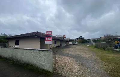 Casa com 2 quartos para alugar na Rua Fortaleza, 162 Apto 03, 162, Centro, Timbó