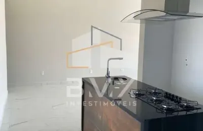 Linda casa no wanel ville com 3 suítes.  garagem 4 veículos 2 cobertos.  sala 2 ambientes com pé direito duplo.
