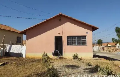 Casa para venda em bom despacho, geraldo cesário, 2 dormitórios, 1 banheiro, 1 vaga