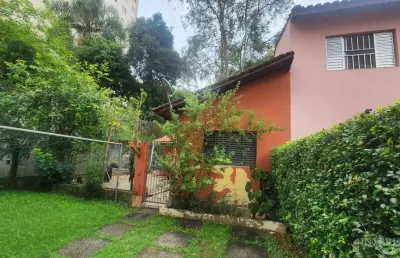 Venda casa de condomínio com 50m², perfeita para quem busca praticidade e conforto.