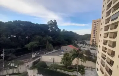 Locação de apartamento de 2 quartos com suíte e vista para a serra da cantareira