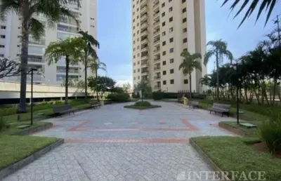 Apartamento com 2 quartos sendo 1 suíte, 2 banheiros, cozinha completa