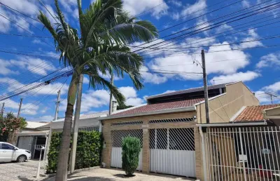 Sobrado lindíssimo com 3 quartos e 2 vagas cobertas à venda por 670 mil no bairro alto - curitiba - pr
