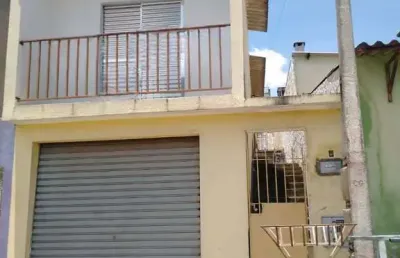 Casa a venda para fonte de renda ou moradia em mairiporã.