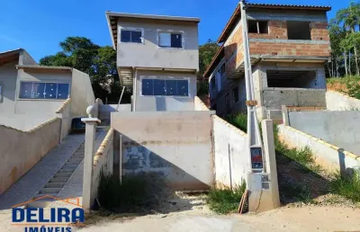 Sobrado com área de lazer completa e em faze de acabamento