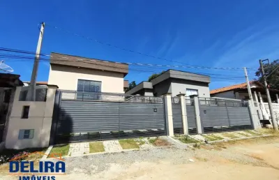 Casa à venda, com 3 dormitórios, apto para financiamento.
