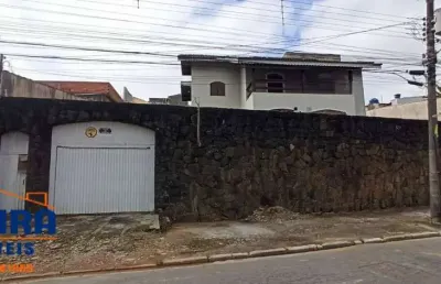 Casa no centro de terra preta, apta para financiamento bancário