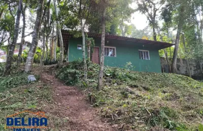 Terreno já com edícula construída, ótima localização em mairiporã.