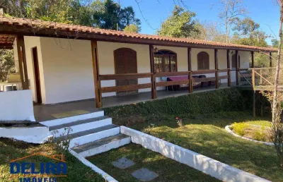 Sítio com ótima localização em atibaia, escriturado.