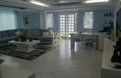 Sobrado com 3 quartos e 3 banheiros 3 vagas à venda, 325 m² por r$ 1.400.000